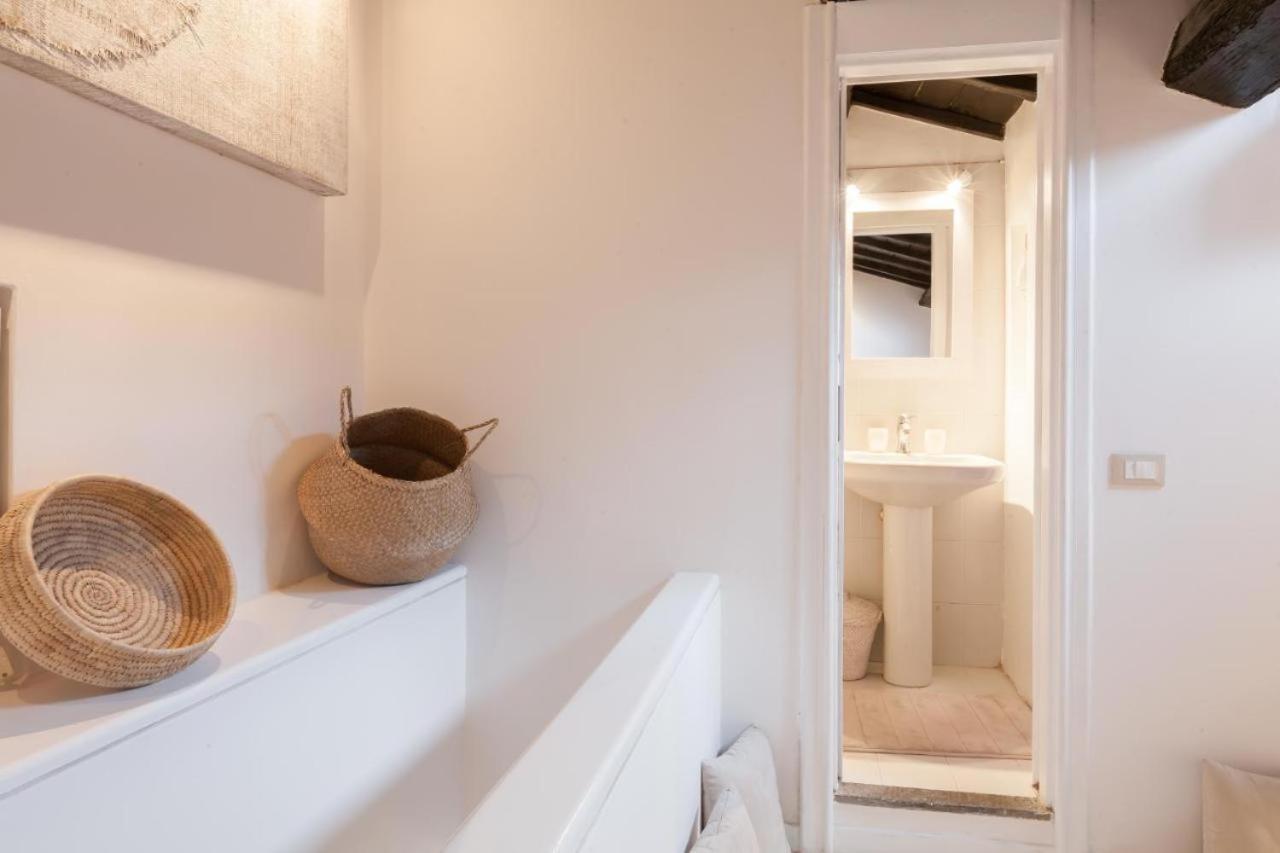 Navona Lovely Penthouse Appartamento *