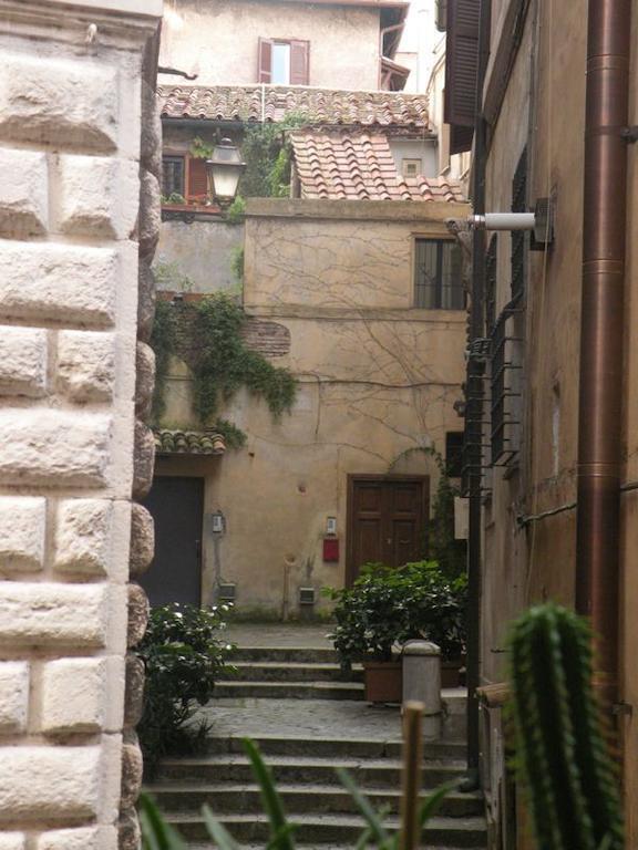 Navona Lovely Penthouse *