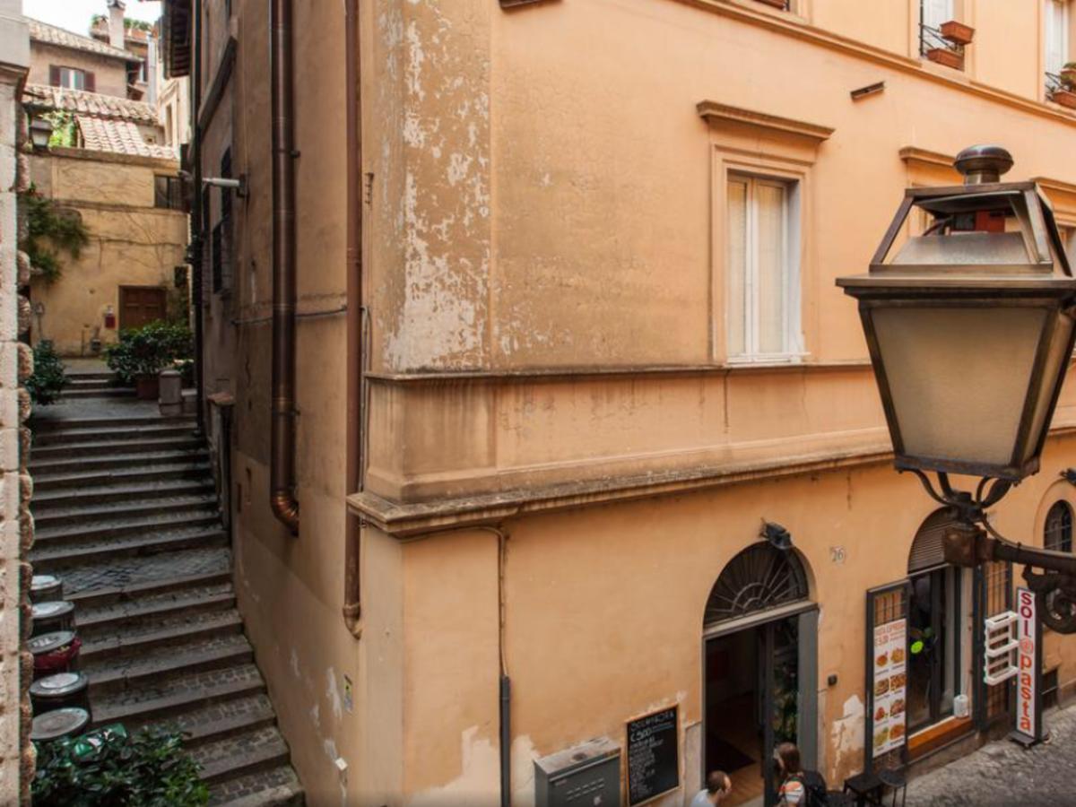 Navona Lovely Penthouse *